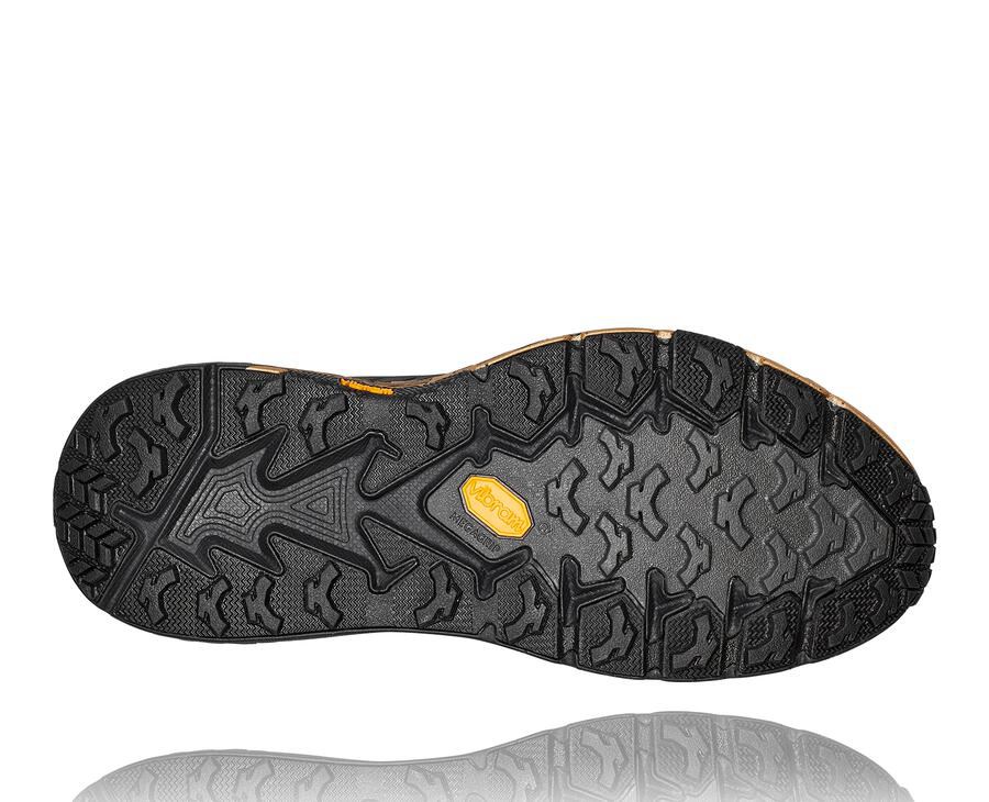 Tenis Trail Hoka One One Feminino Pretas/Douradas - Speedgoat 4 Cny - 563-JGYITV